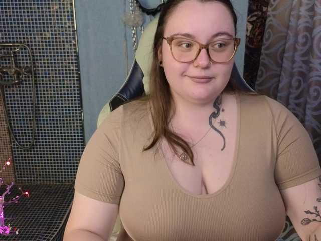 CatherineClaire live cam on BongaCams