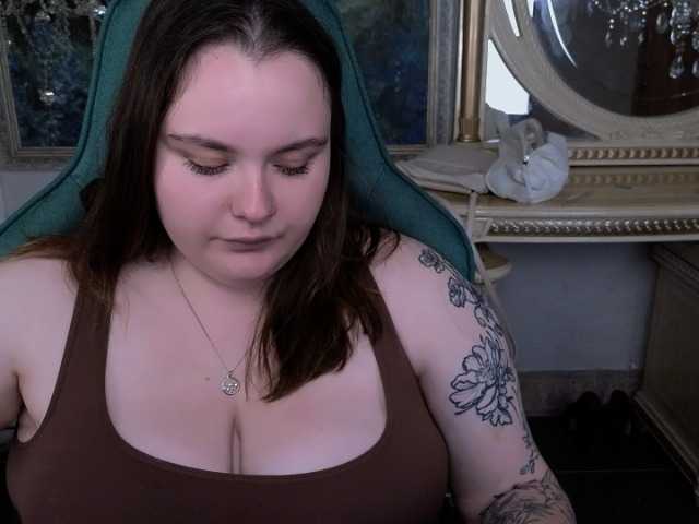 CatherineClaire live cam on BongaCams