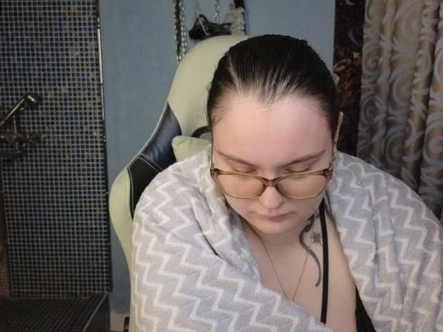 CatherineClaire live cam on BongaCams