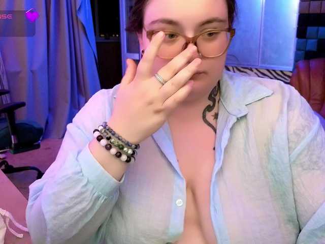 CatherineClaire live cam on BongaCams