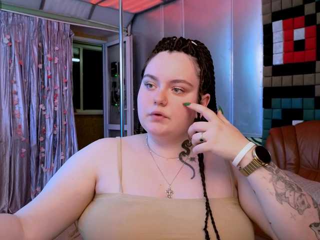 CatherineClaire live cam on BongaCams