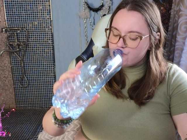 CatherineClaire live cam on BongaCams