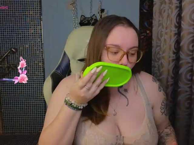CatherineClaire live cam on BongaCams