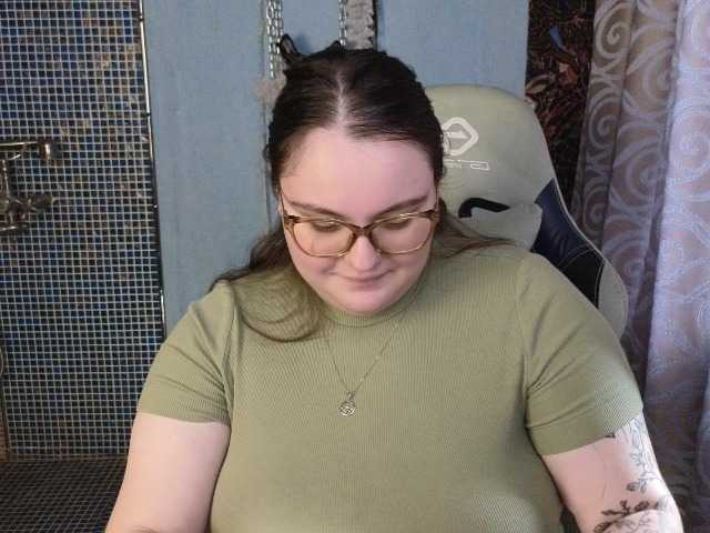CatherineClaire live cam on BongaCams