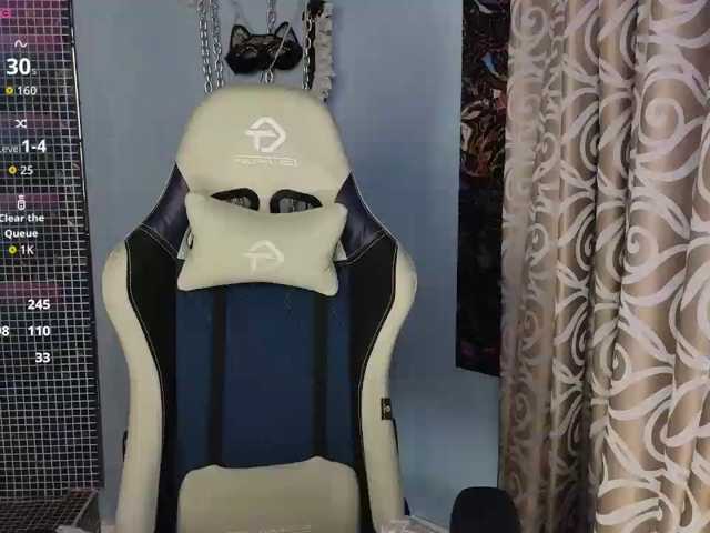 CatherineClaire live cam on BongaCams