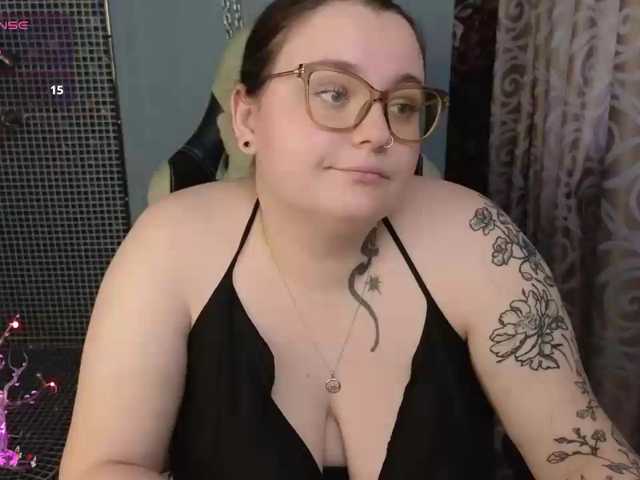 CatherineClaire live cam on BongaCams