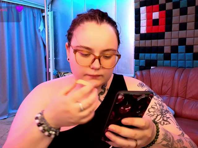 CatherineClaire live cam on BongaCams