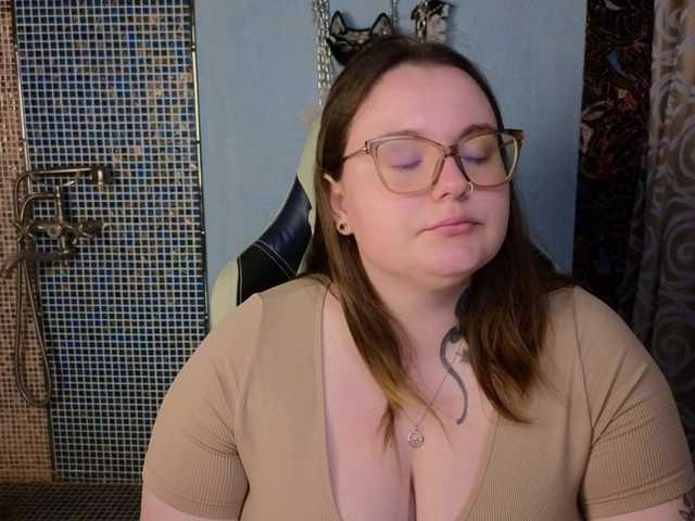 CatherineClaire live cam on BongaCams