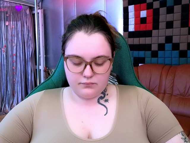 CatherineClaire live cam on BongaCams