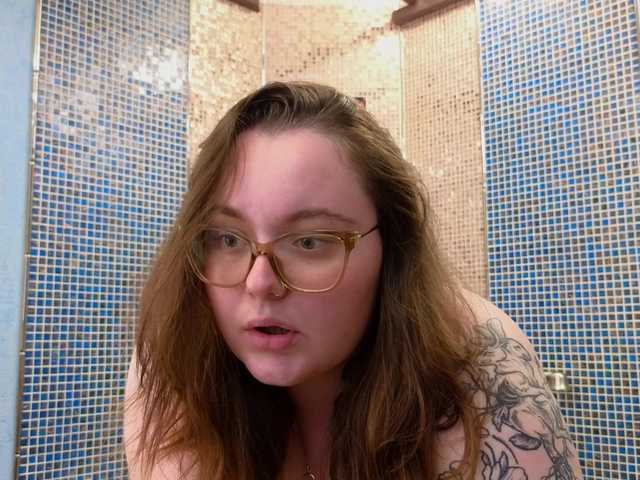 CatherineClaire live cam on 