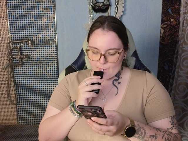 CatherineClaire live cam on BongaCams