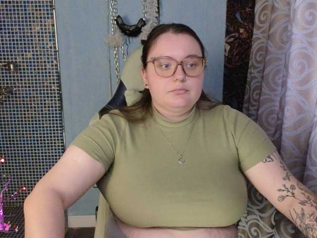 CatherineClaire live cam on BongaCams