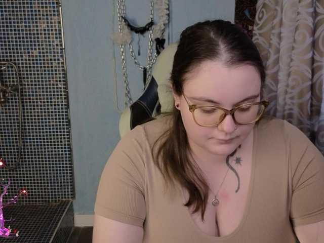 CatherineClaire live cam on BongaCams