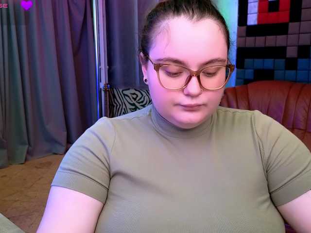 CatherineClaire live cam on BongaCams