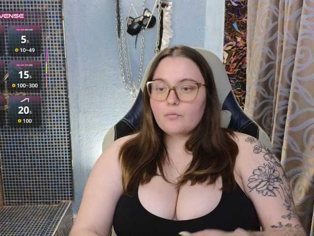 CatherineClaire live cam on BongaCams
