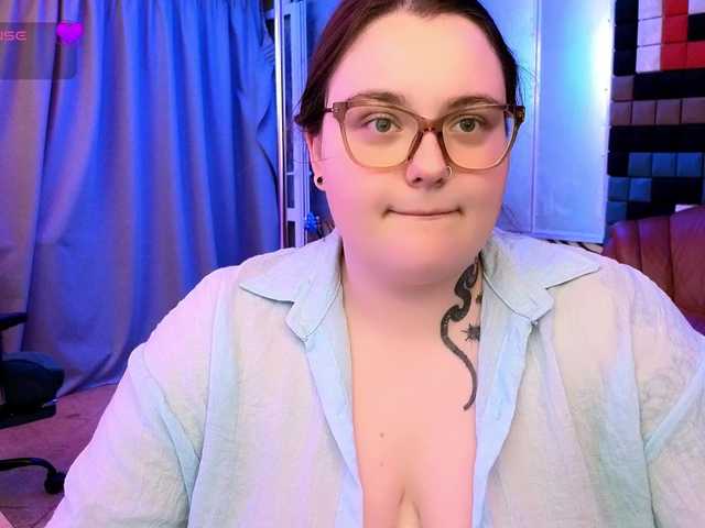 CatherineClaire live cam on BongaCams