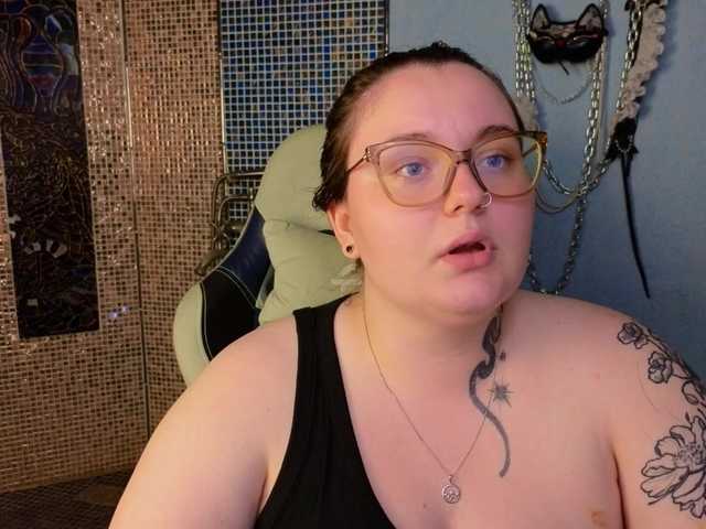 CatherineClaire live cam on BongaCams