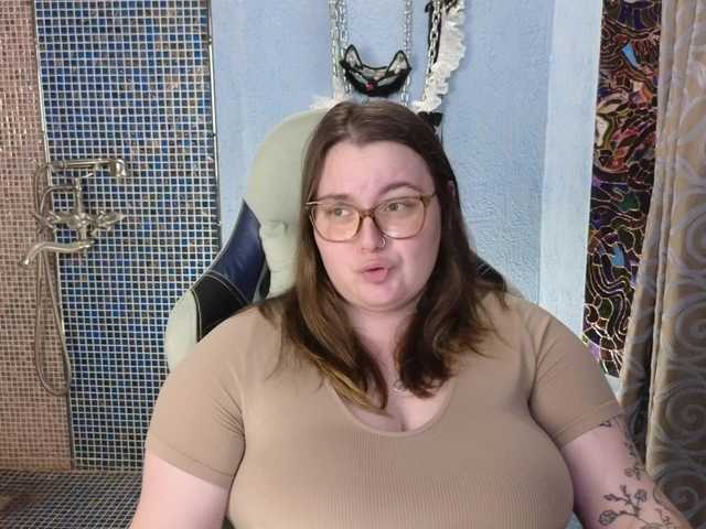 CatherineClaire live cam on BongaCams