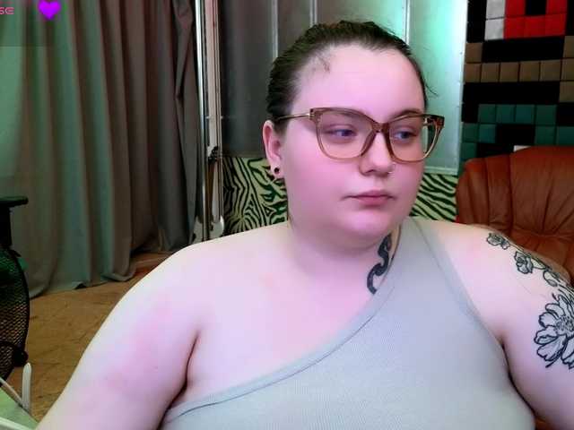 CatherineClaire live cam on BongaCams