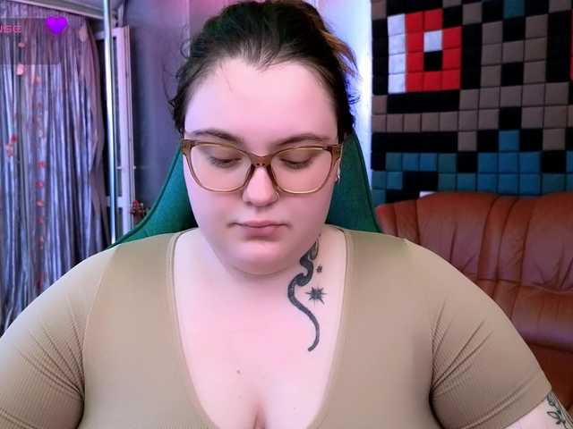 CatherineClaire live cam on BongaCams