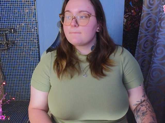 CatherineClaire live cam on BongaCams