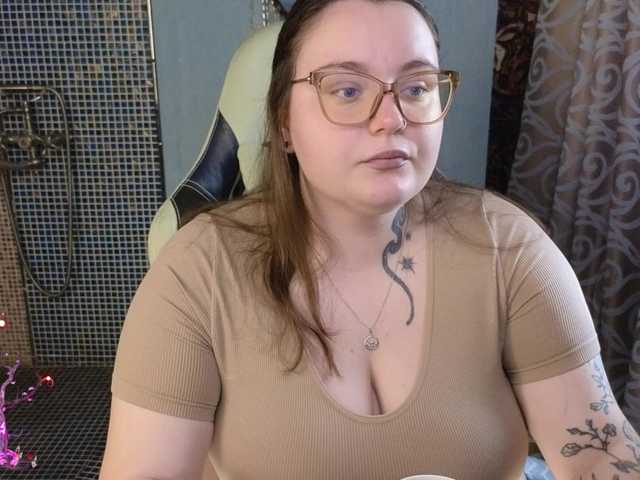 CatherineClaire live cam on BongaCams