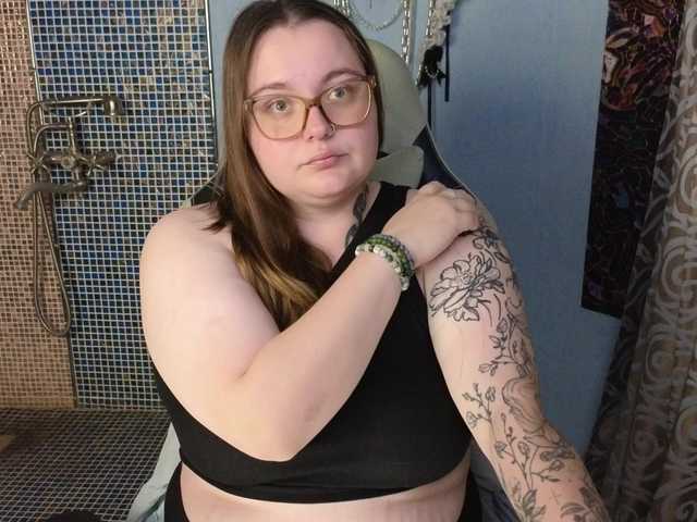 CatherineClaire live cam on BongaCams