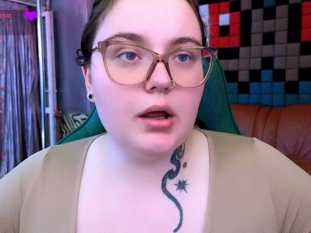 CatherineClaire live cam on BongaCams