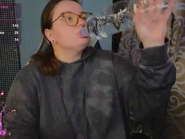 CatherineClaire live cam on BongaCams