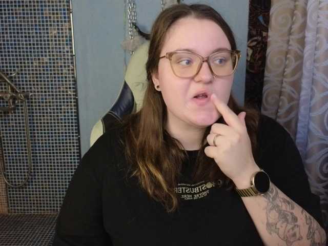 CatherineClaire live cam on BongaCams