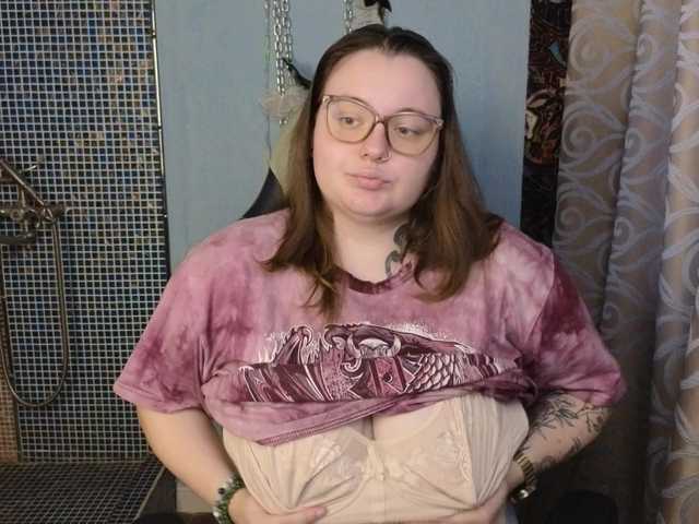 CatherineClaire live cam on BongaCams