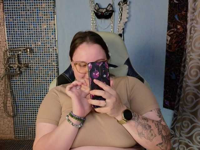 CatherineClaire live cam on BongaCams