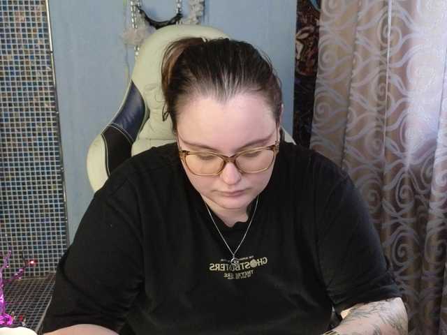 CatherineClaire live cam on BongaCams