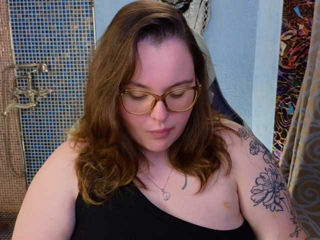CatherineClaire live cam on BongaCams