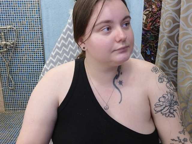 CatherineClaire live cam on BongaCams