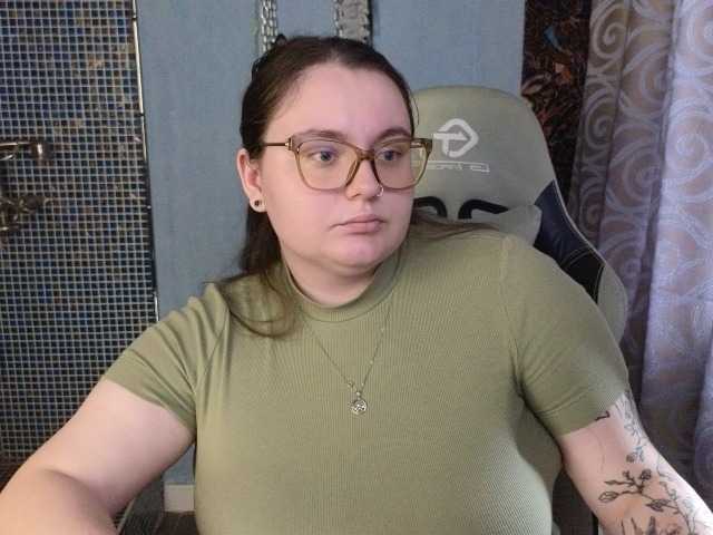 CatherineClaire live cam on BongaCams