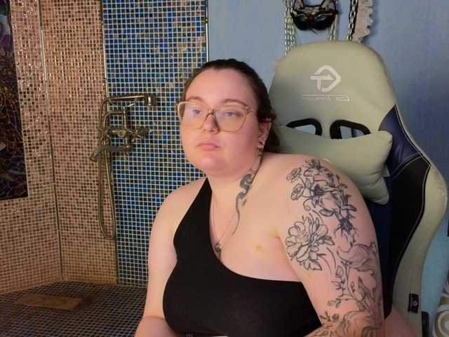 CatherineClaire live cam on BongaCams