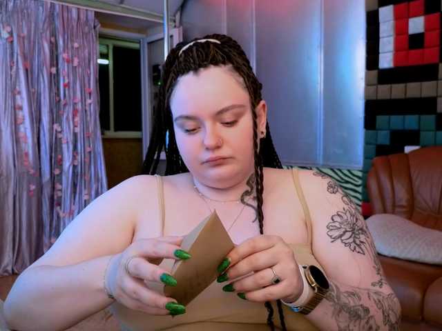 CatherineClaire live cam on BongaCams