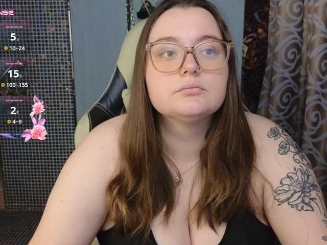 CatherineClaire live cam on BongaCams
