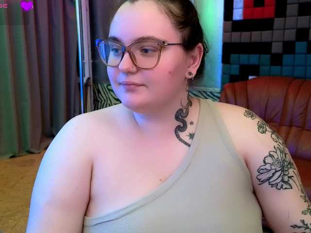 CatherineClaire live cam on BongaCams