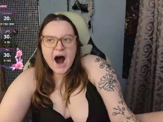 CatherineClaire live cam on BongaCams