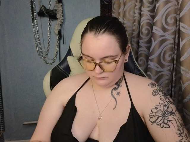 CatherineClaire live cam on BongaCams