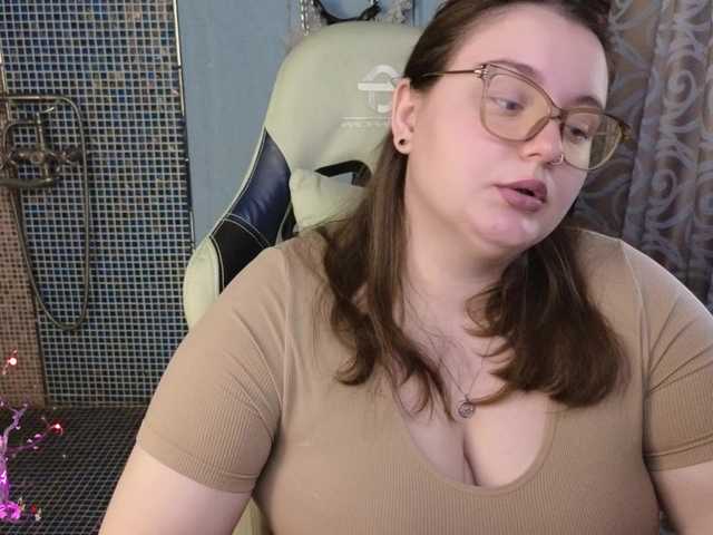 CatherineClaire live cam on BongaCams