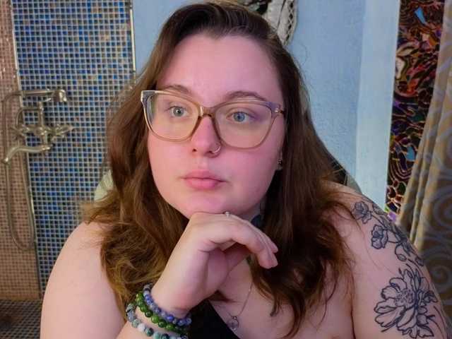 CatherineClaire live cam on BongaCams