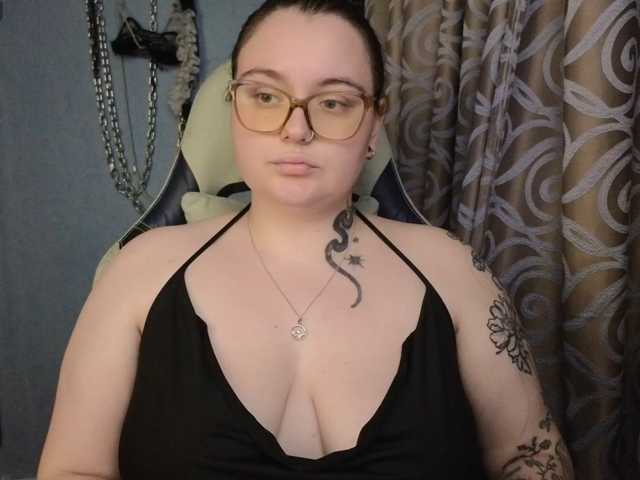 CatherineClaire live cam on BongaCams