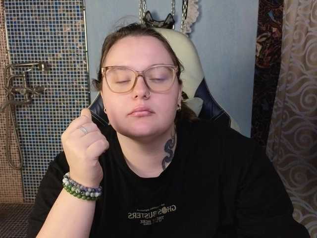 CatherineClaire live cam on BongaCams