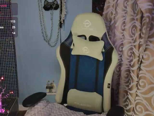 CatherineClaire live cam on BongaCams