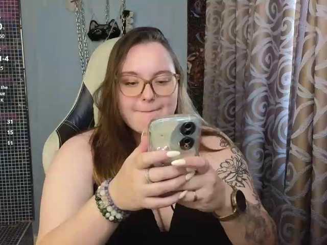 CatherineClaire live cam on BongaCams