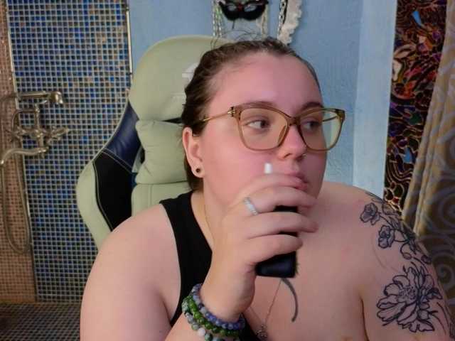 CatherineClaire live cam on BongaCams