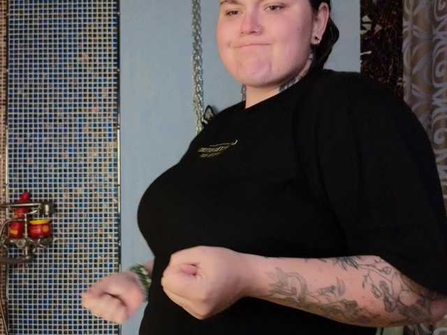 CatherineClaire live cam on BongaCams